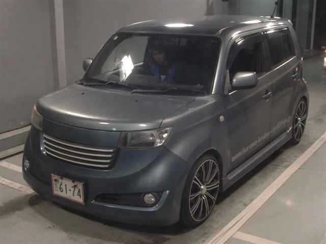 TOYOTA BB