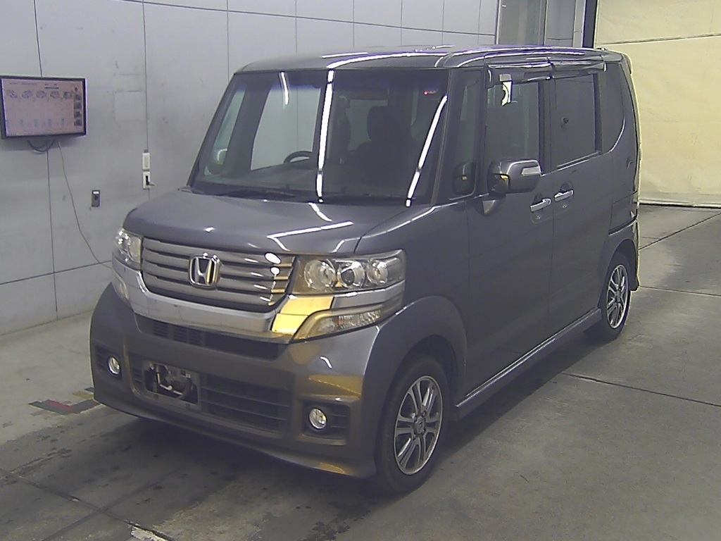HONDA N-BOX