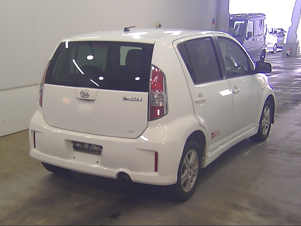 DAIHATSU BOON