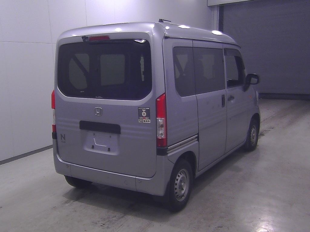 HONDA N-VAN
