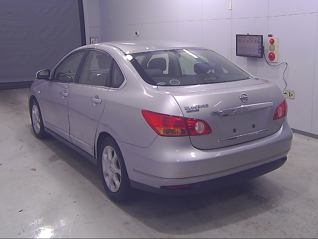 NISSAN BLUEBIRD SYLPHY