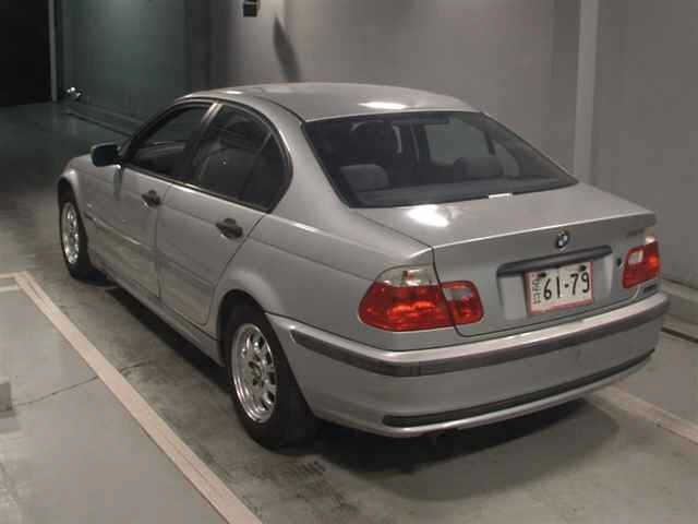 BMW 3-SERIES