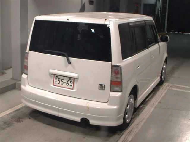 TOYOTA BB