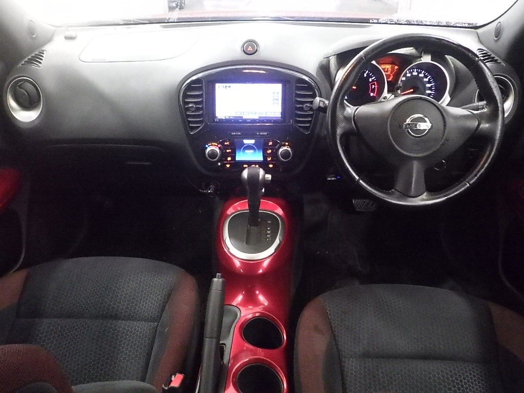 NISSAN JUKE