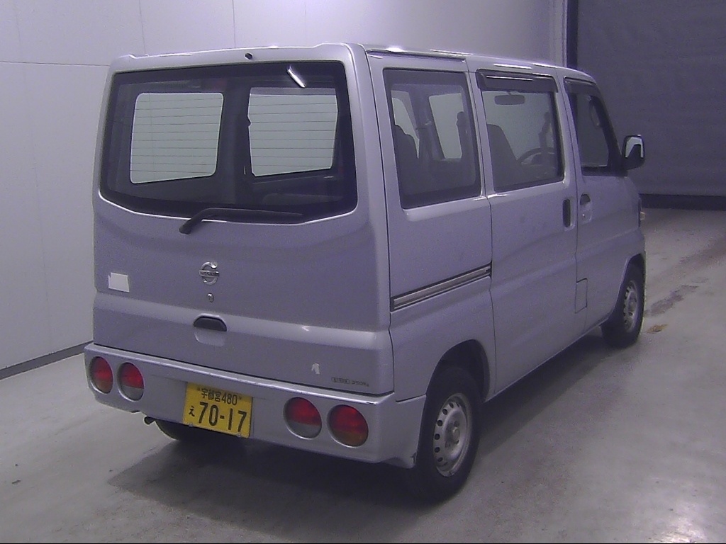 NISSAN CLIPPER