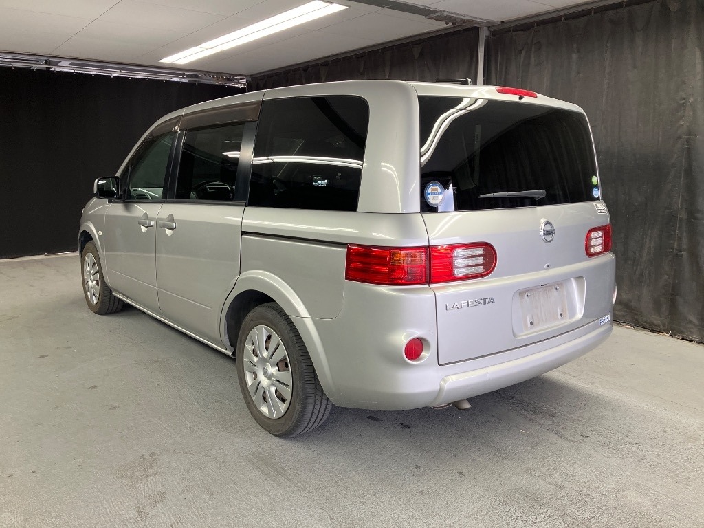NISSAN LAFESTA