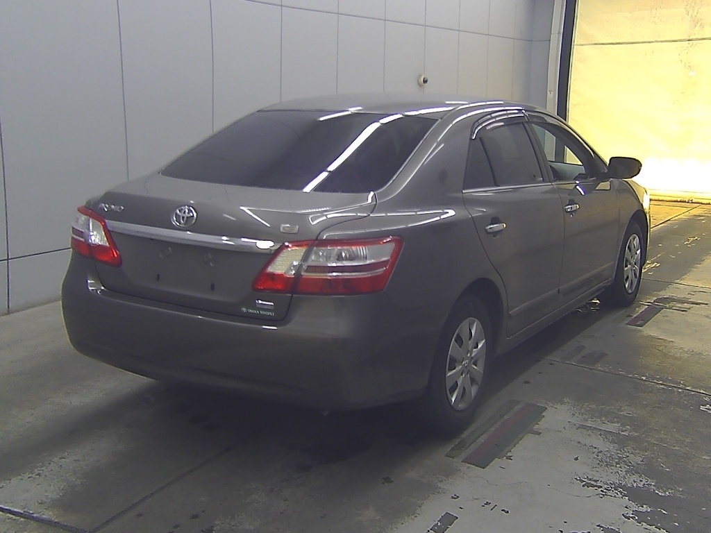 TOYOTA PREMIO
