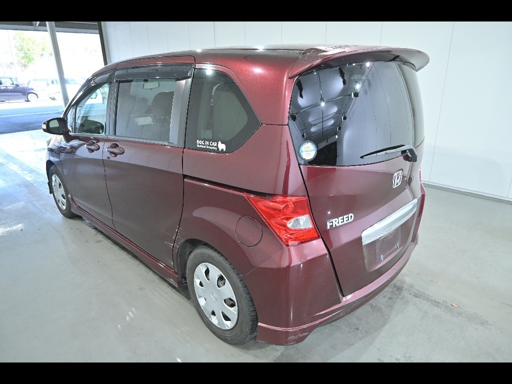 HONDA FREED