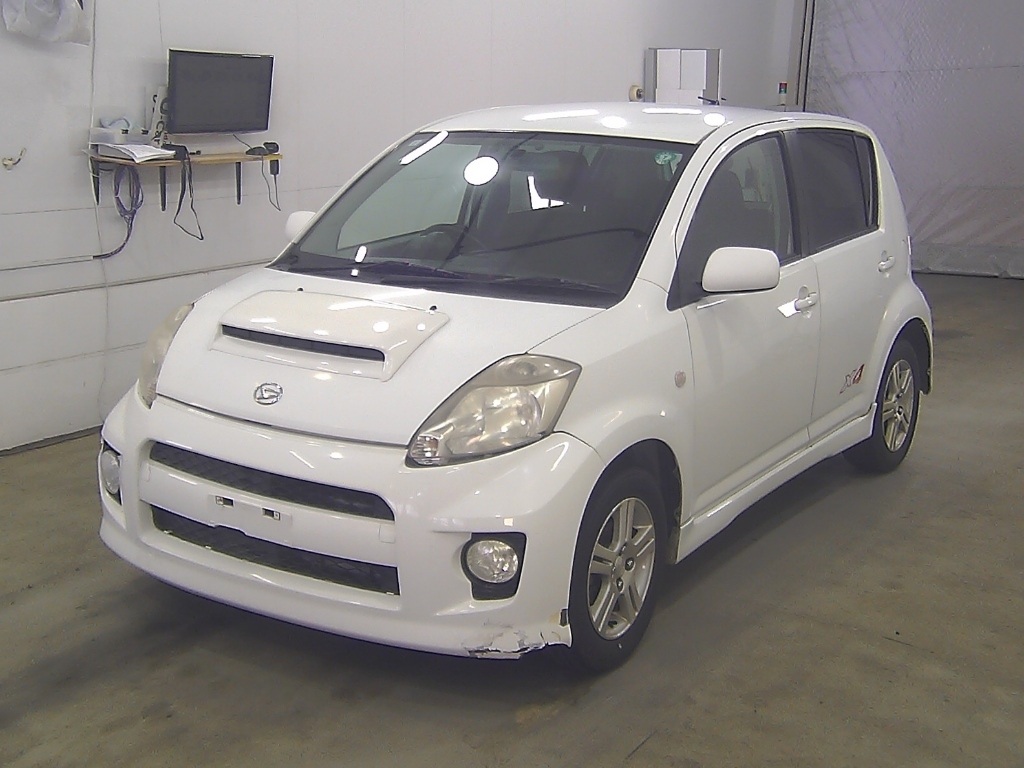 DAIHATSU BOON