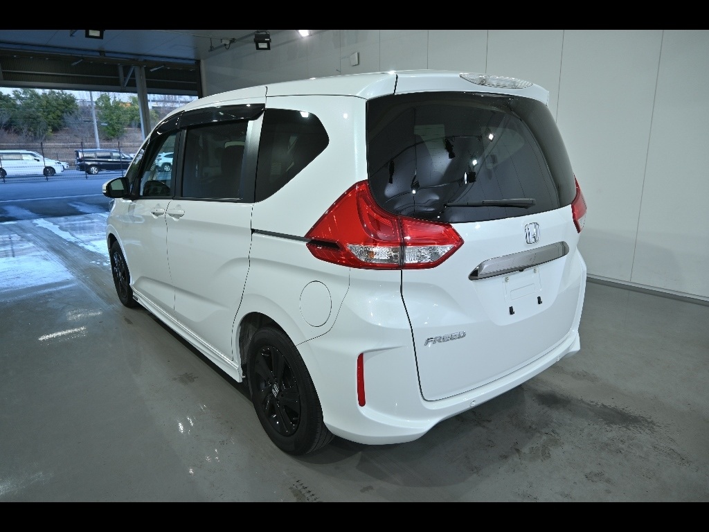 HONDA FREED