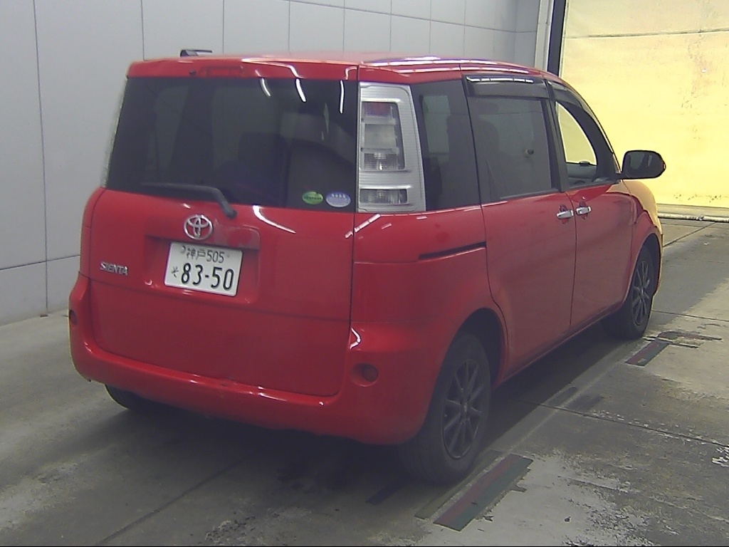 TOYOTA SIENTA
