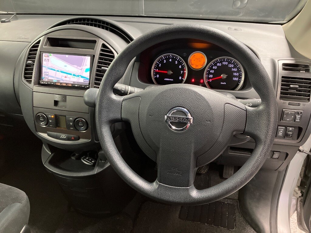 NISSAN LAFESTA