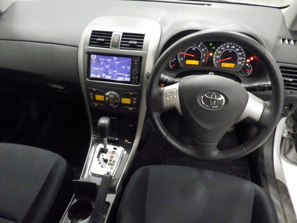 TOYOTA COROLLA FIELDER