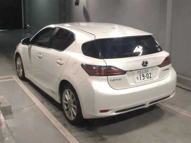 LEXUS CT200H