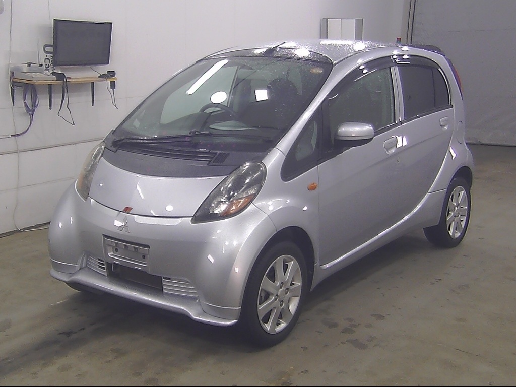 MITSUBISHI I