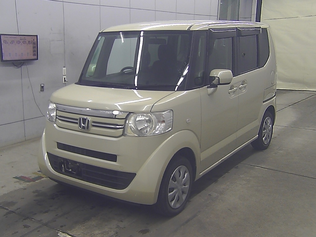 HONDA N-BOX