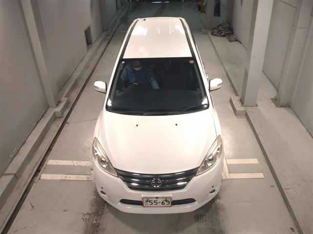 NISSAN LAFESTA
