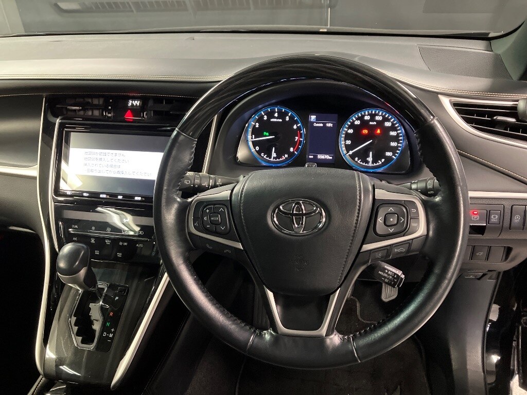 TOYOTA HARRIER