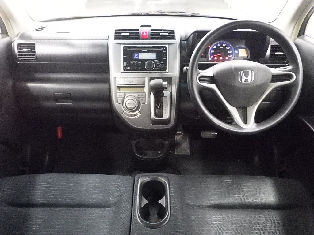 HONDA ZEST
