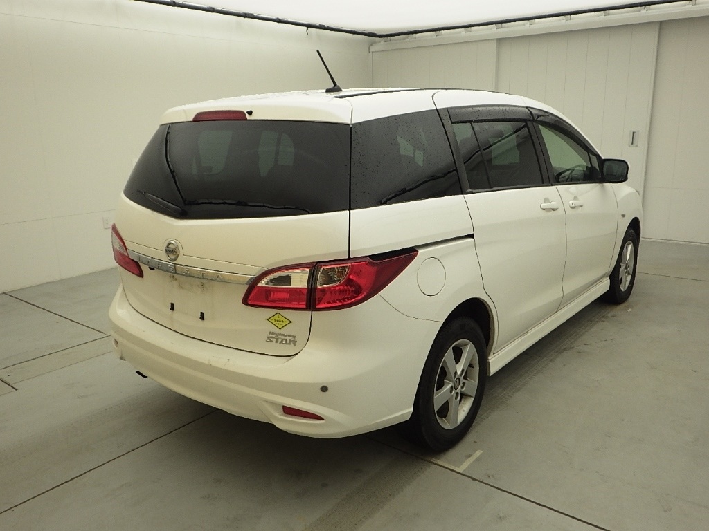 NISSAN LAFESTA