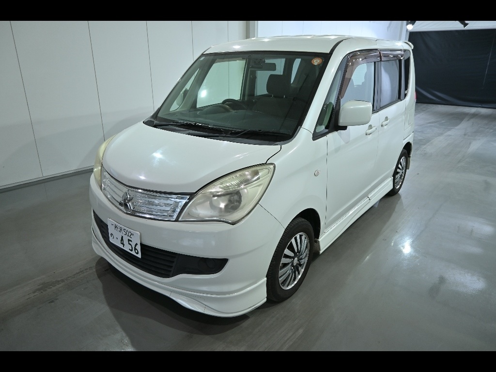 MITSUBISHI DELICA D:2