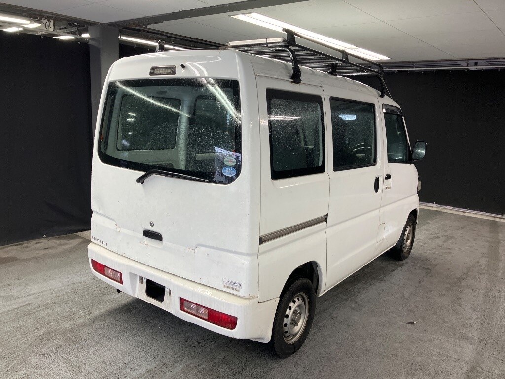 MITSUBISHI MINICAB