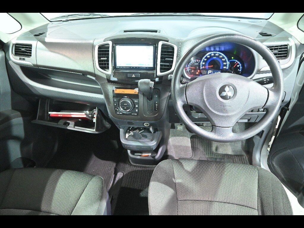 MITSUBISHI DELICA D:2