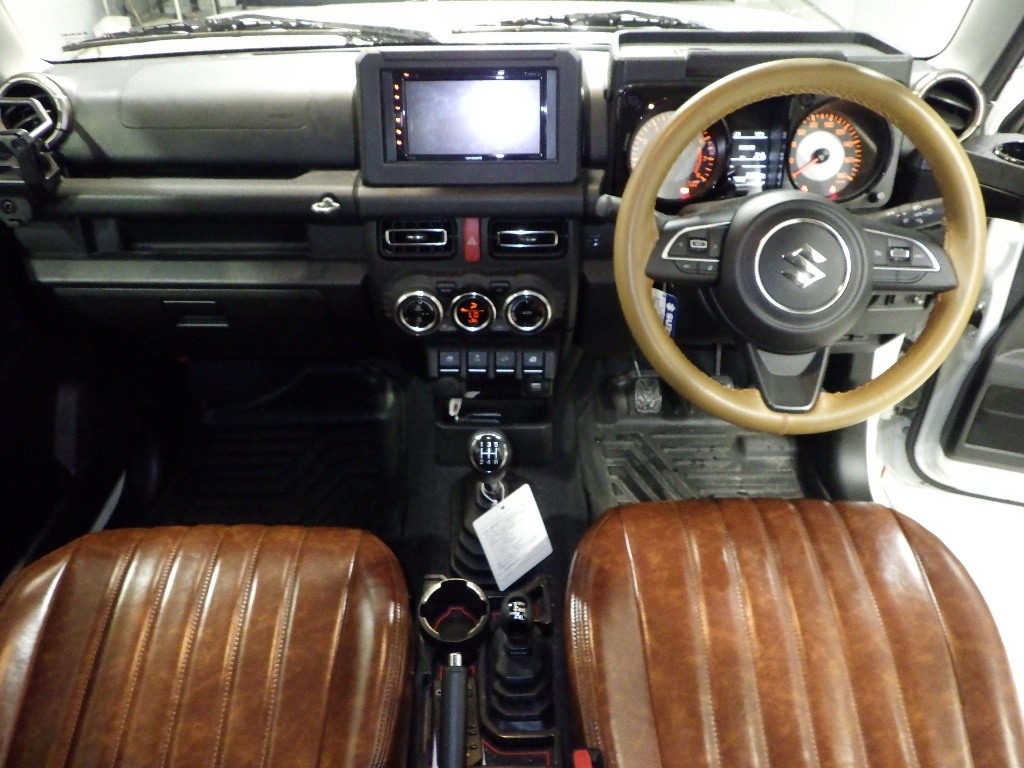 SUZUKI JIMNY SIERRA