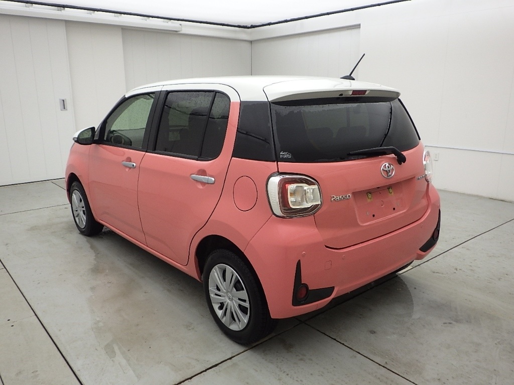 TOYOTA PASSO