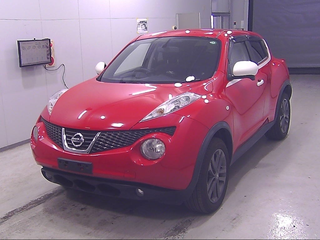 NISSAN JUKE