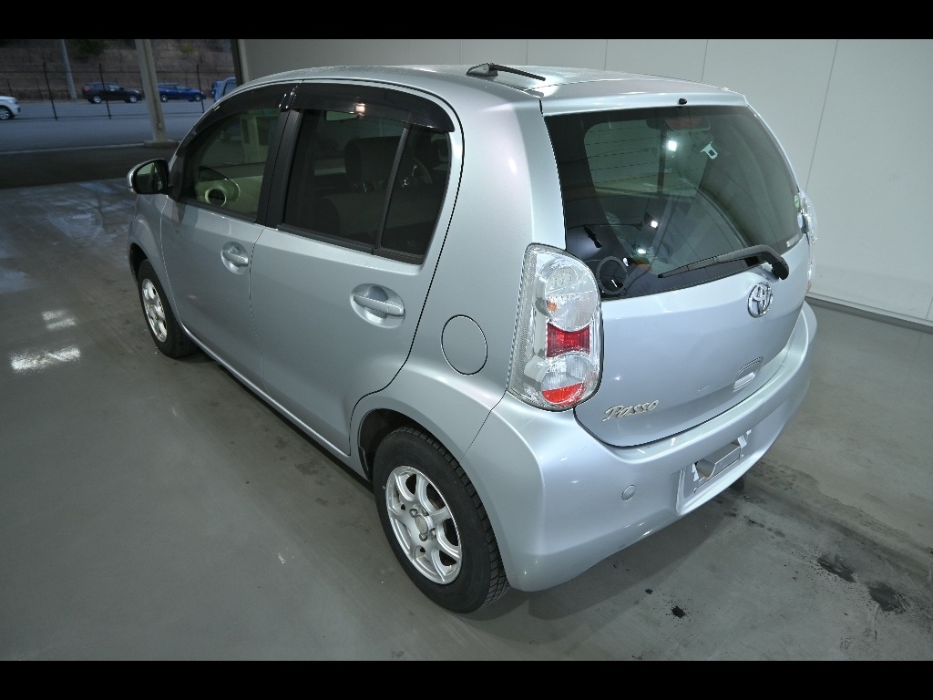 TOYOTA PASSO