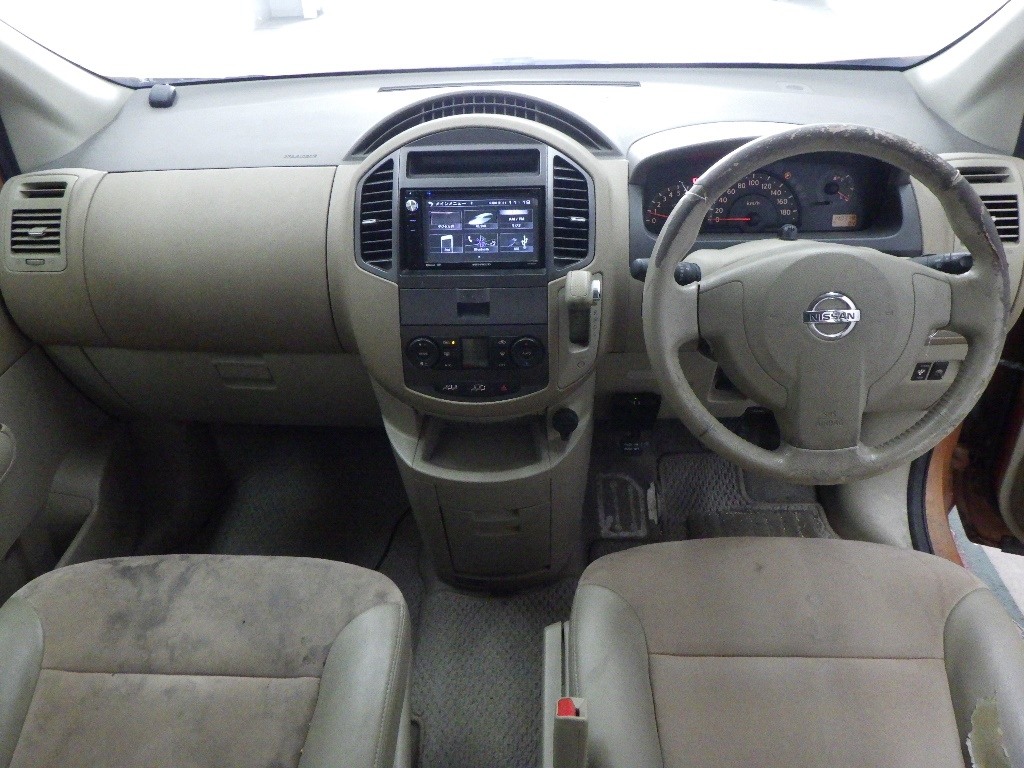 NISSAN LAFESTA