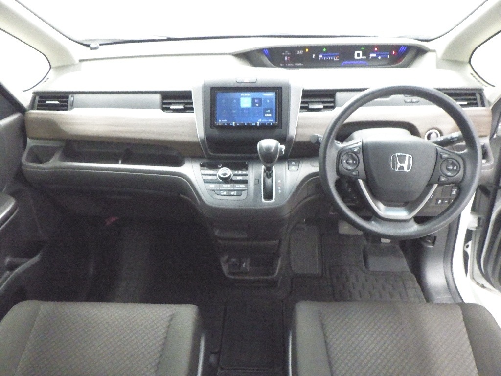 HONDA FREED+