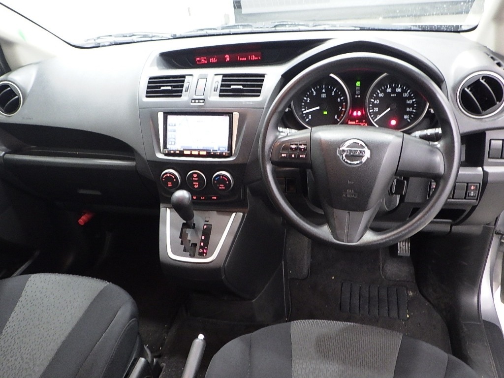 NISSAN LAFESTA
