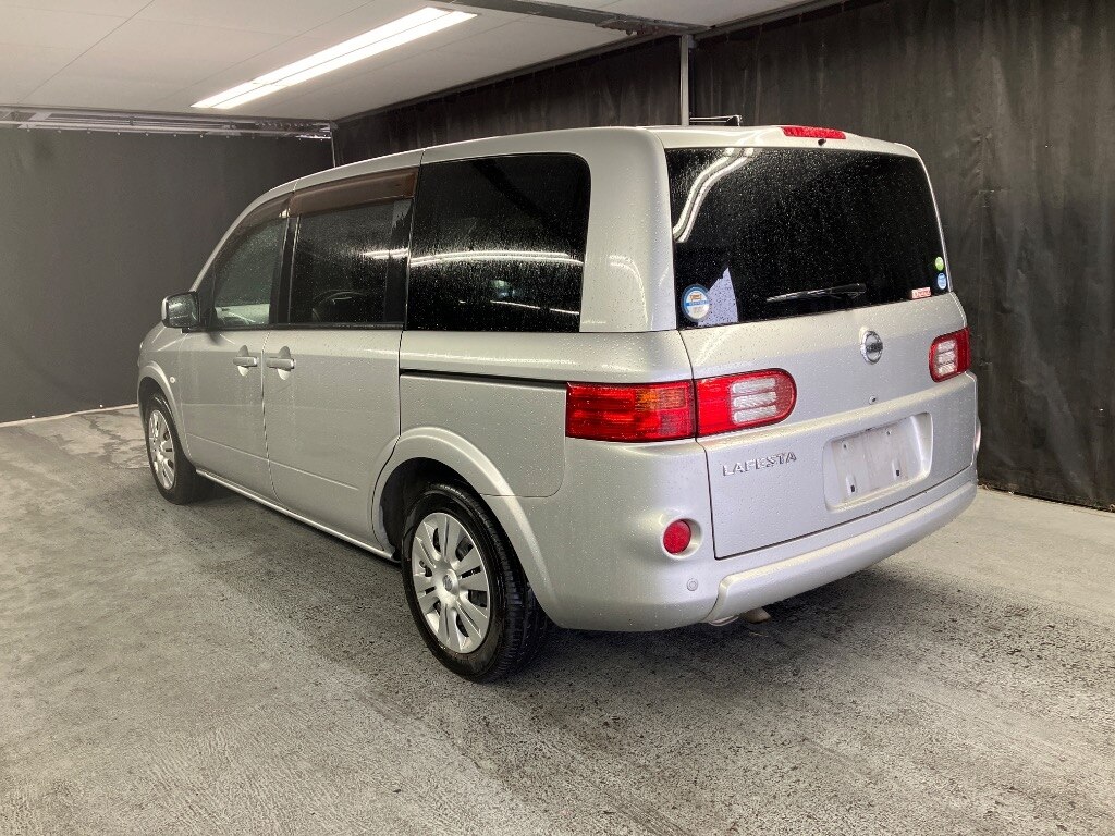 NISSAN LAFESTA