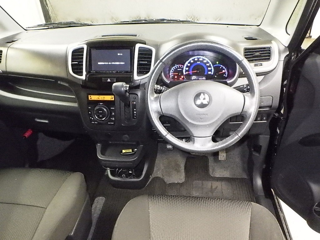 MITSUBISHI DELICA D:2
