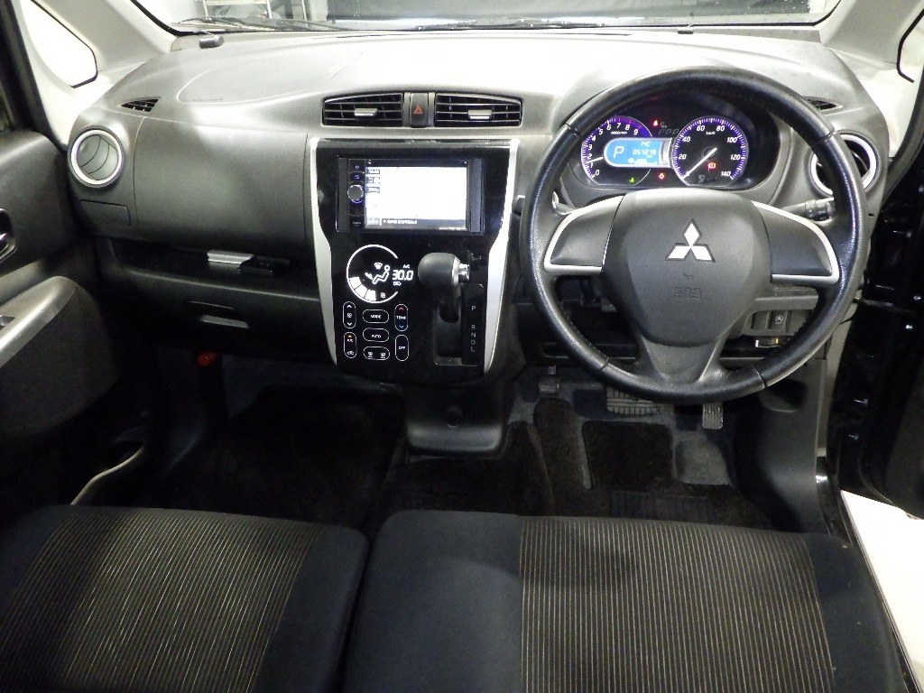 MITSUBISHI EK CUSTOM
