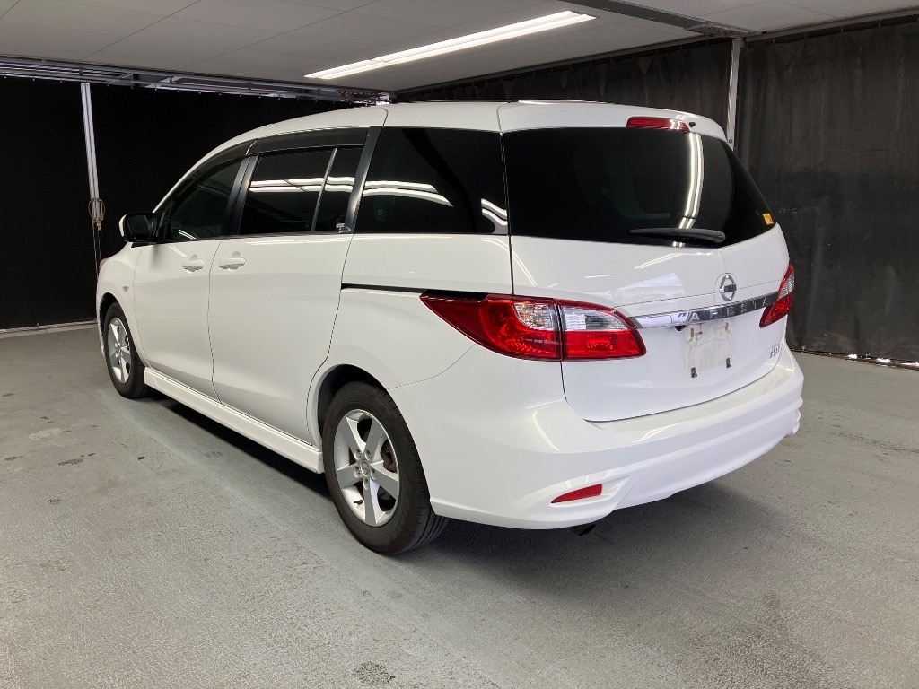 NISSAN LAFESTA