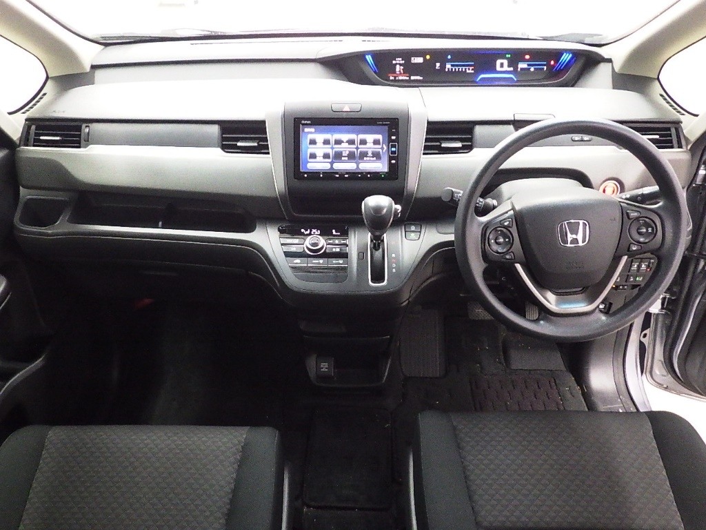 HONDA FREED+