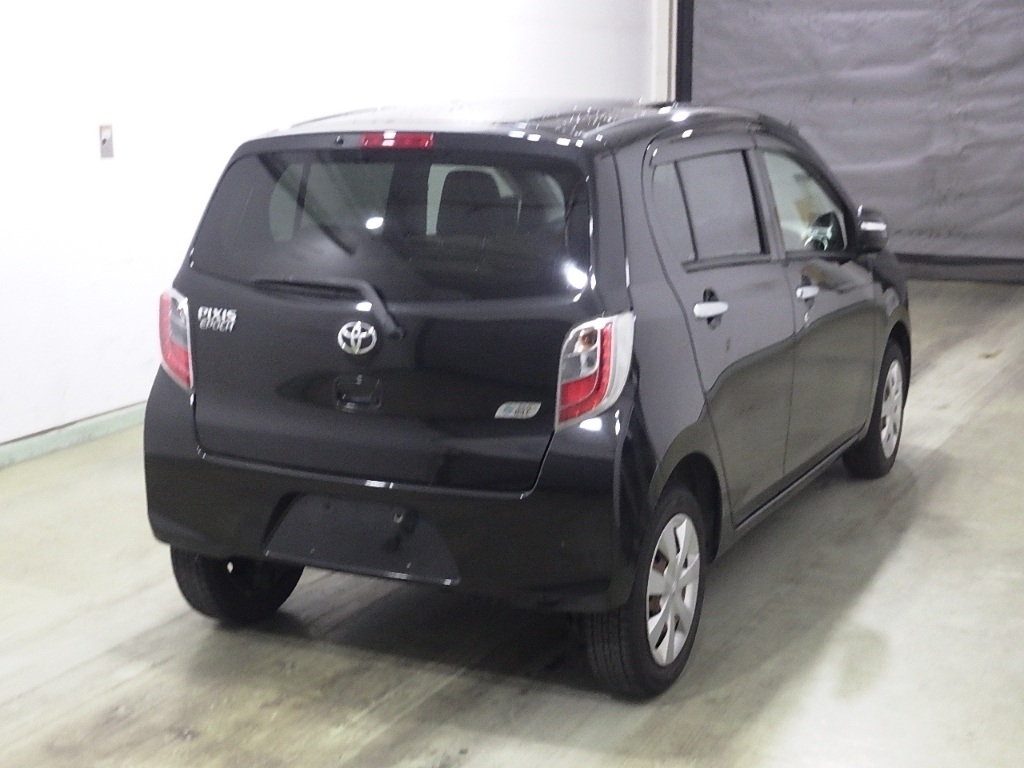 TOYOTA PIXIS EPOCH
