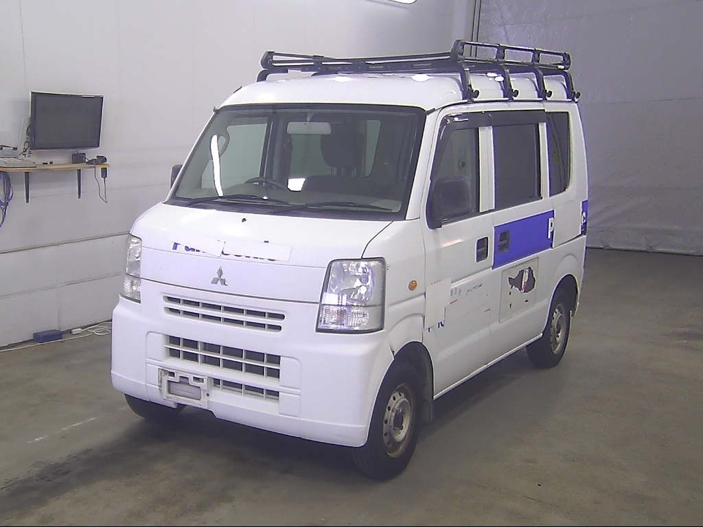 MITSUBISHI MINICAB