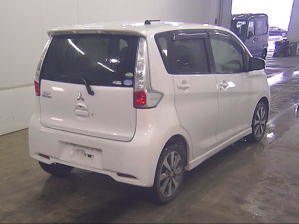 MITSUBISHI EK CUSTOM