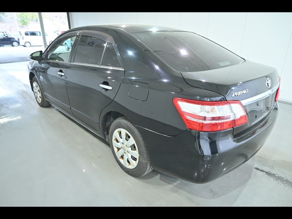 TOYOTA PREMIO