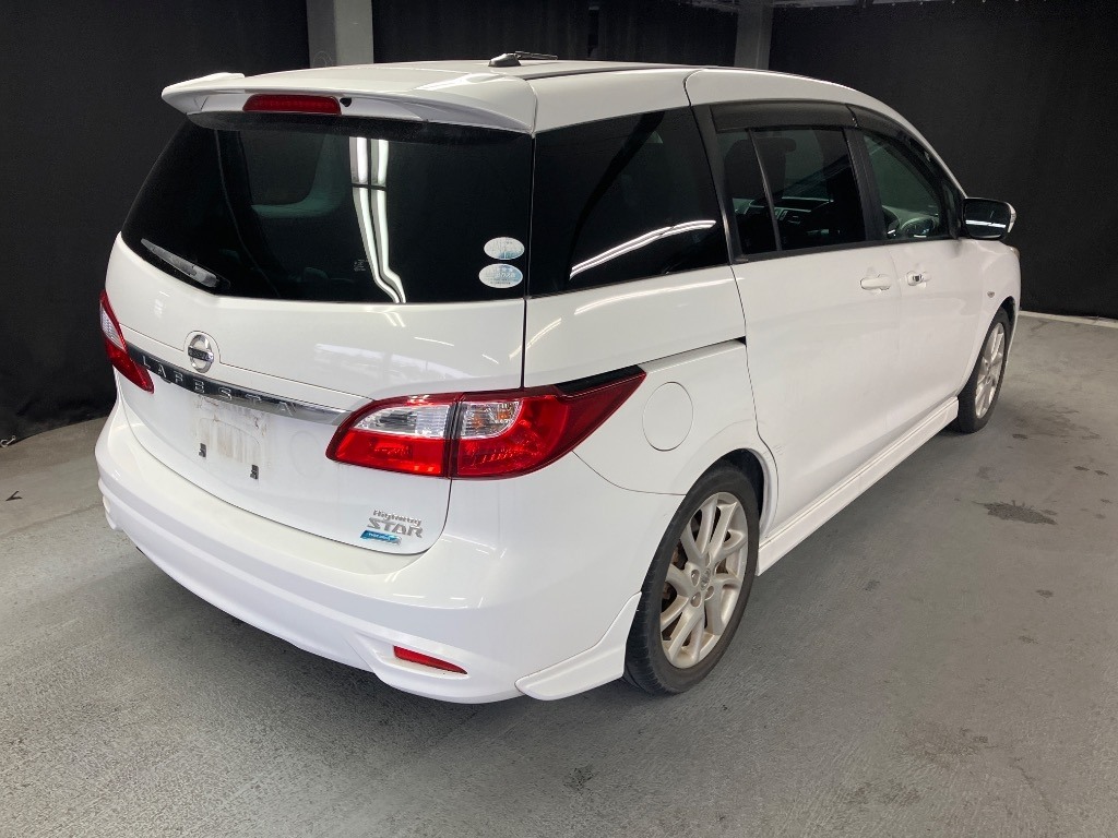 NISSAN LAFESTA