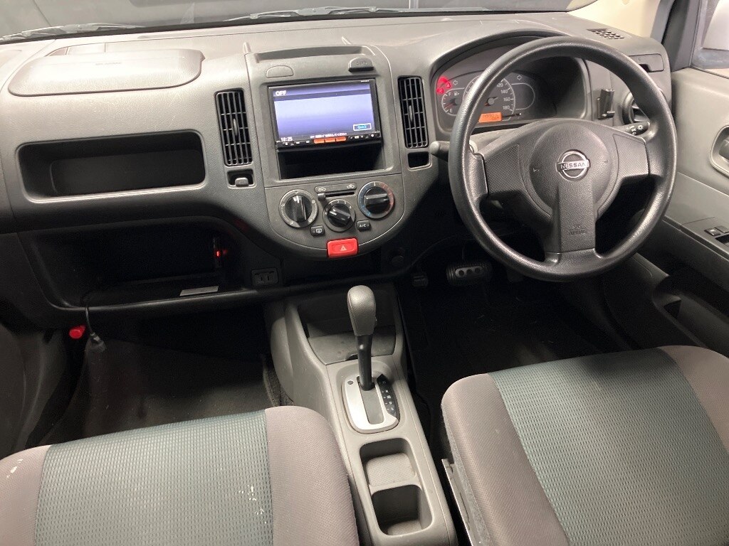 NISSAN AD