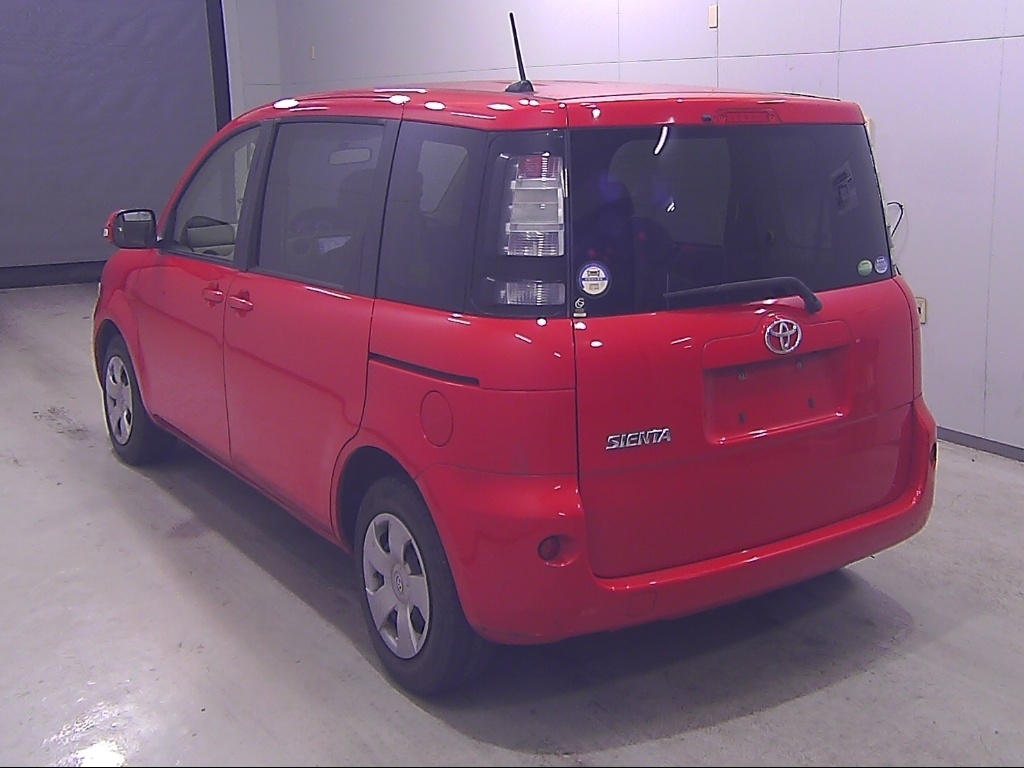 TOYOTA SIENTA