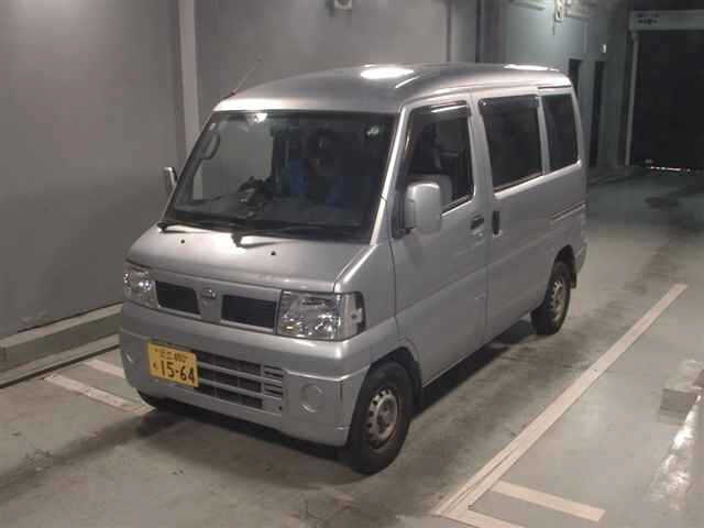 NISSAN CLIPPER