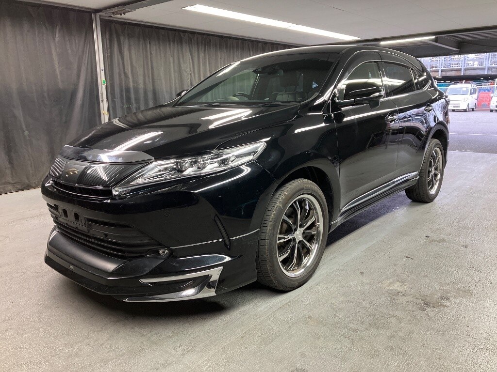 TOYOTA HARRIER