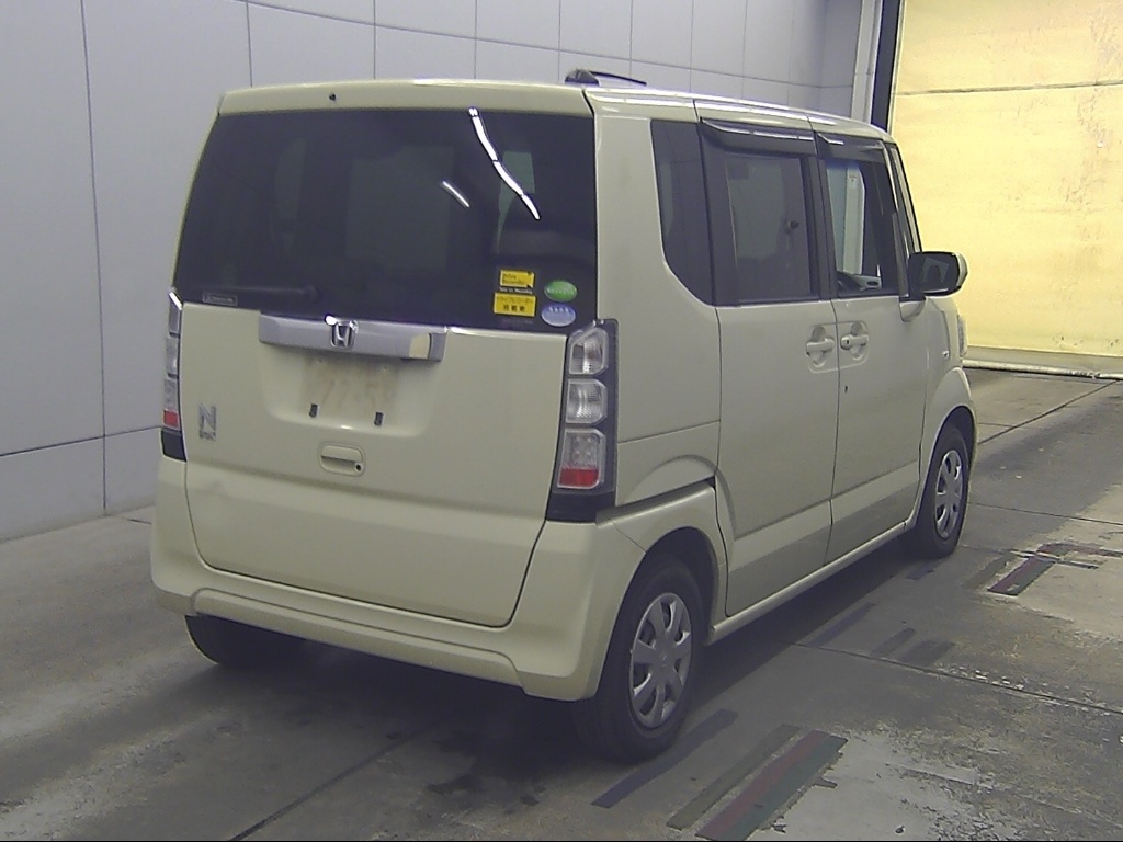 HONDA N-BOX