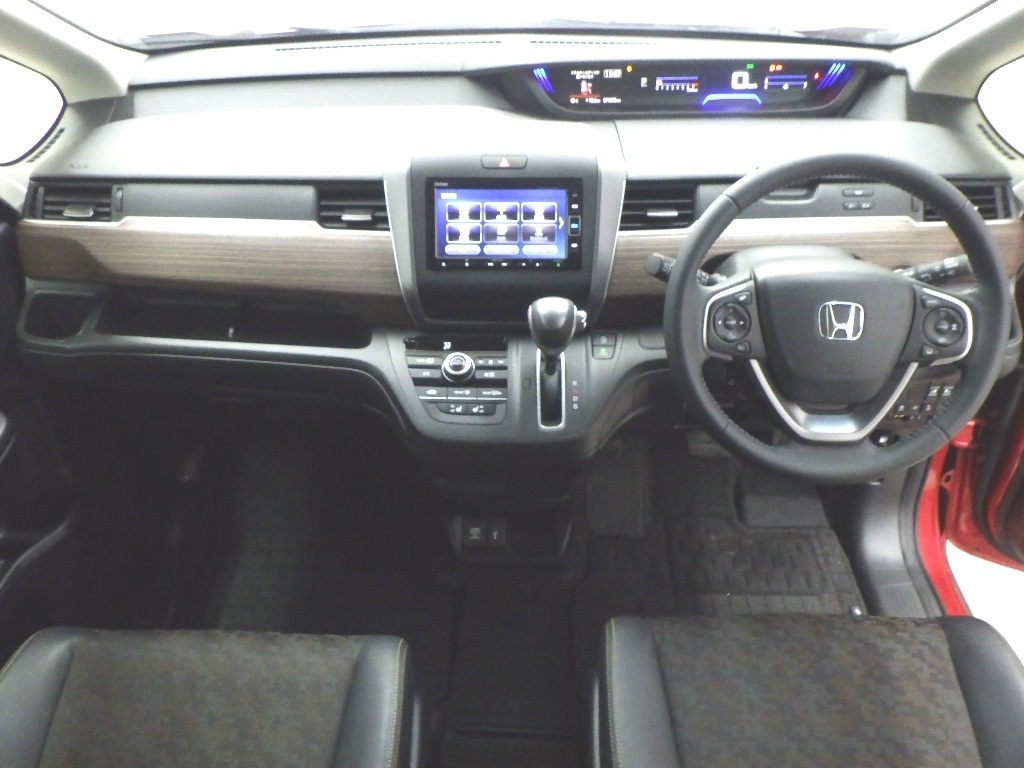 HONDA FREED+